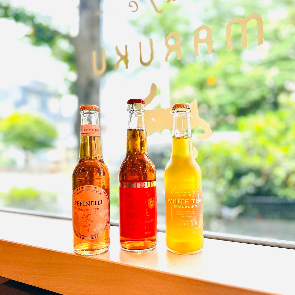 ポーランド アルコール ミニボトルセット ノンアルコールスパークリング／シードルのミニボトル詰め合わせセット