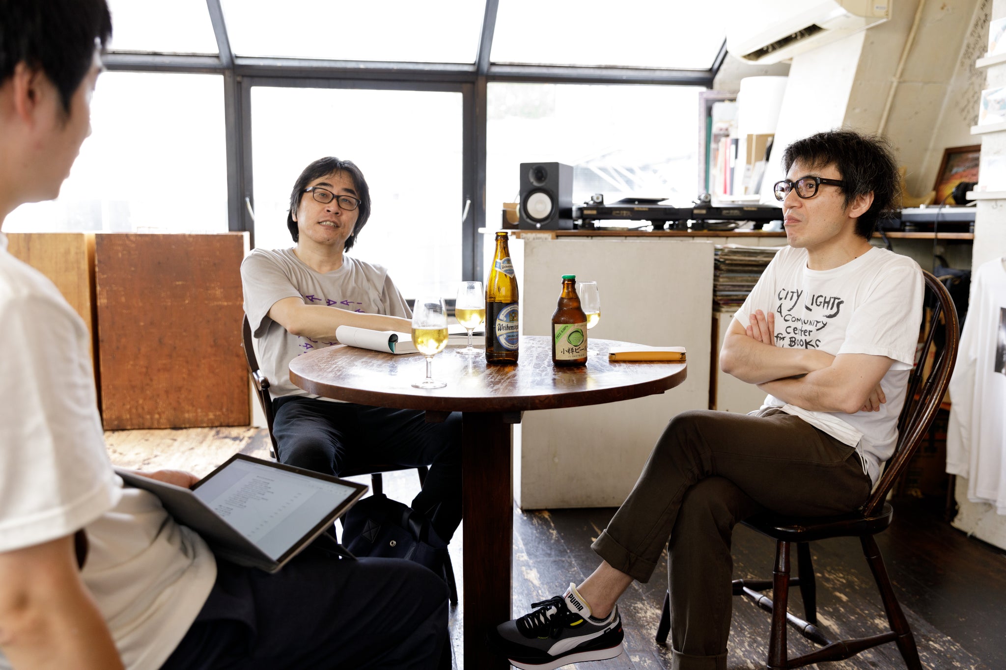 スペシャルトーク① | 文芸評論家・仲俣暁生 × 小説家・桜井鈴茂 – MARUKU