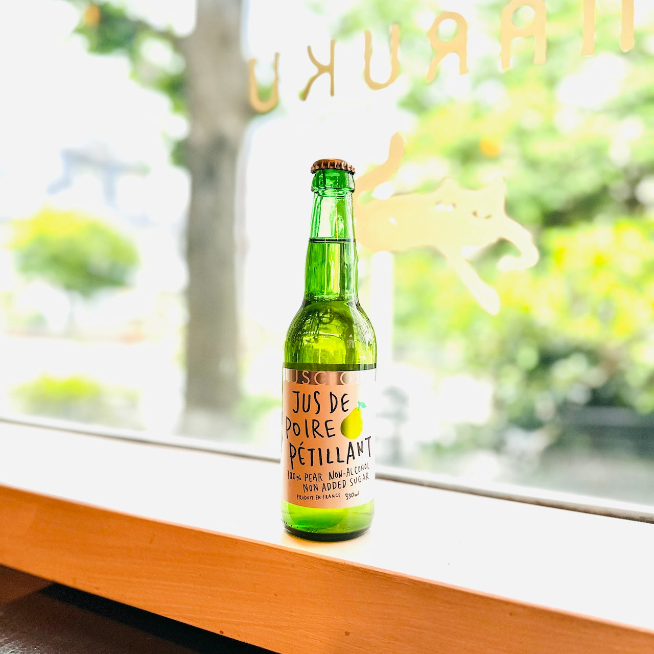 洋梨ストレート果汁100％のノンアルコール・スパークリング ラシャス